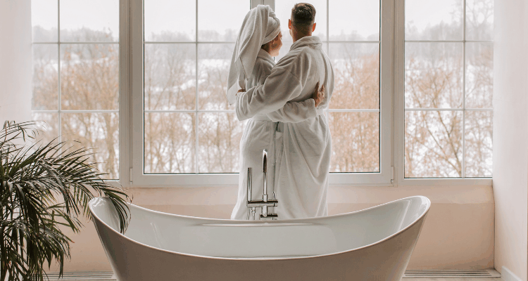 Dakkapel ruimte met bad